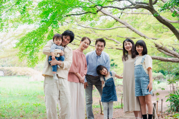 様々な年齢層の人たち