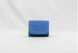 ナガタニ財布のおすすめ色はコバルトブルー