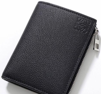ロエベ　ラウンドジップ財布　黒